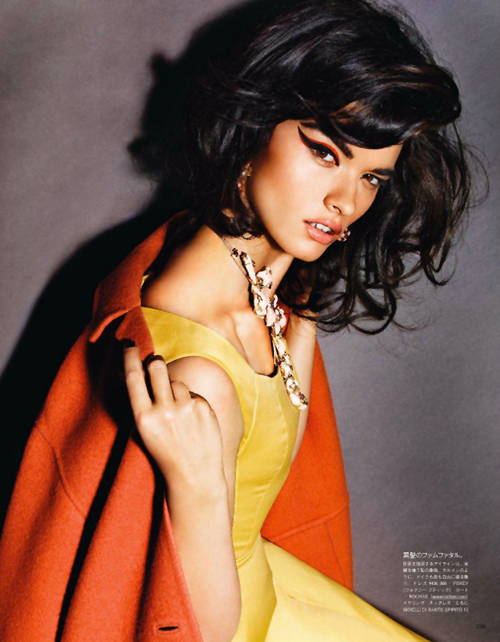 Crystal Renn | Giampaolo Sgura | Vogue Japan October 2011 — Anne of ...