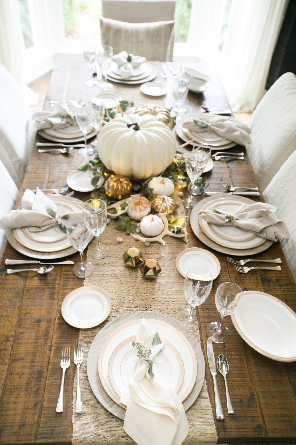 10 Beautiful Thanksgiving Table Decor Ideas Housewives