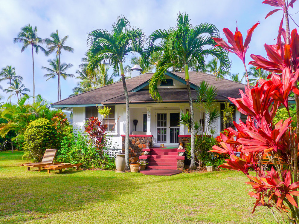 Review: Fern Grotto Inn in Kauai