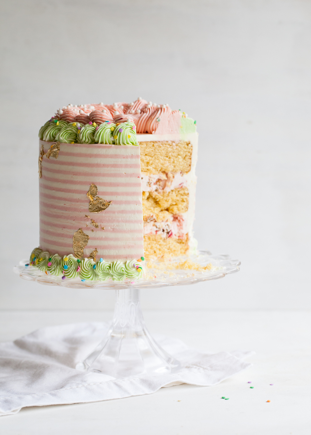 Rhubarb Crisp Unicorn Cake + LAYERED Book Release! — Style ...