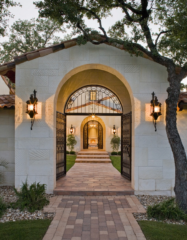 A Courtyard Entrance — Calling it Home