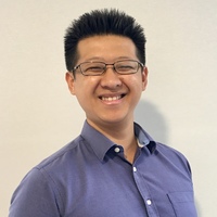  Kham Lang is a Scottish trained Physiotherapist who completed his Bachelors and Masters in Physiotherapy at Glasgow Caledonian University. He has worked in Singapore for over a decade and has special interest and postgraduate qualifications in clinical pilates.&nbsp; 