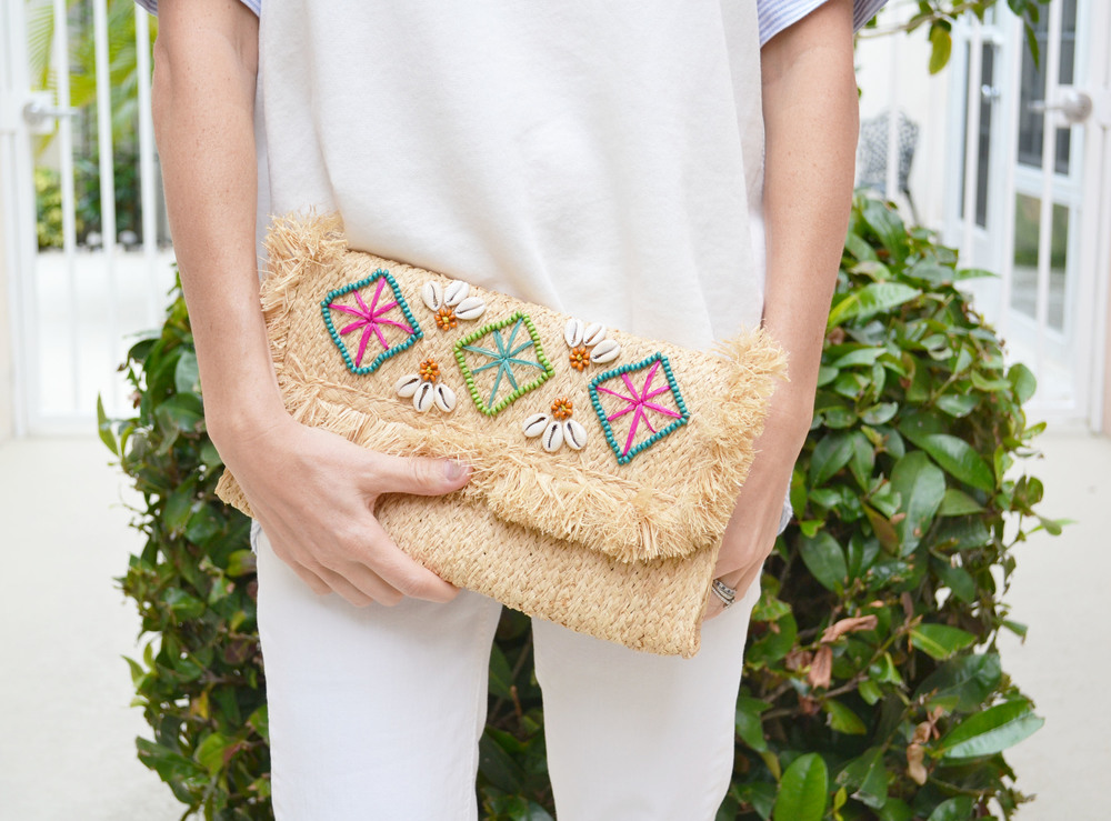 How cute is this clutch??? I wore it all vacation long and it went with everything :)