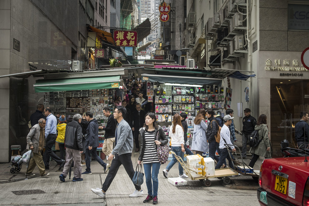 Hong Kong Street Photo Tour — Aperture Tours