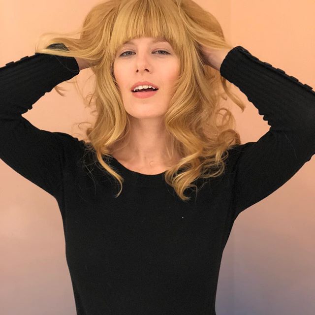 Check this pretty young Brigitte Bardot look alike @alix_brown. Hair by @ricpipino strong bangs and sexy layers and finishing with a large barrel curling iron for texture. #nycstylist #strawberryblonde #sexyhair #melvillepipino #hair #longlayers #besthaircut @barbeautenyc #bridgittebardot #bangs
