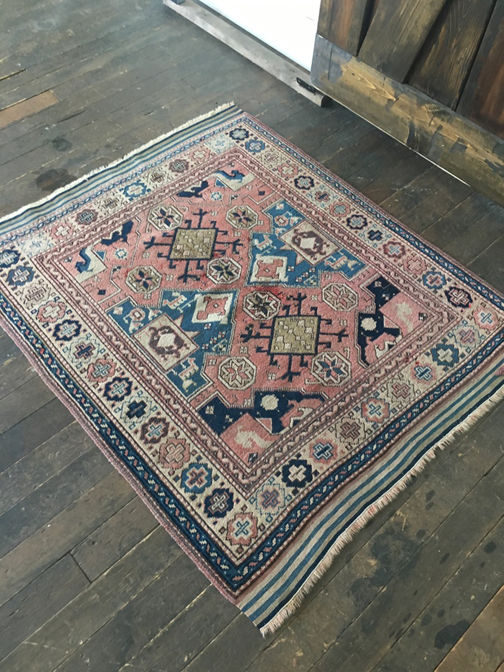 What are some good online rug shops?