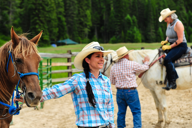 Bar W Ranch-Horseback Riding in the American West- Jody L. Miller and Asa Bjorkland
