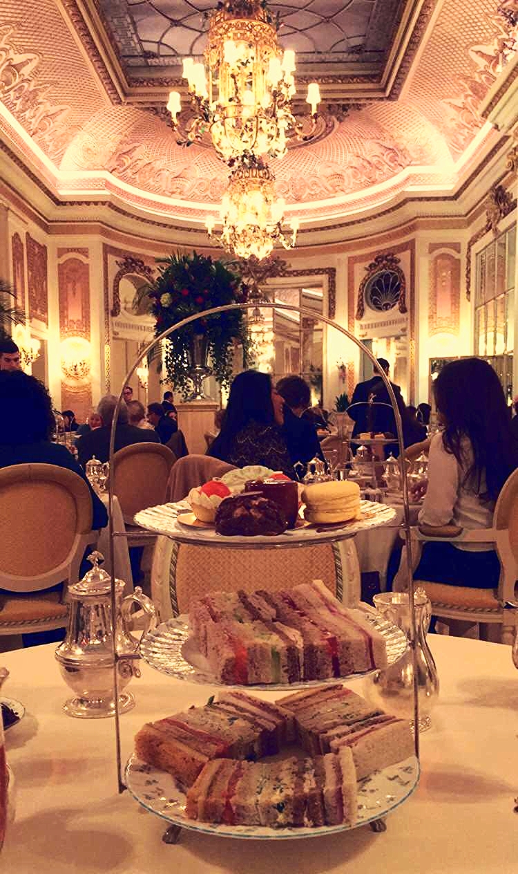 the-ritz-afternoon-tea-review_27705423893_o.jpg