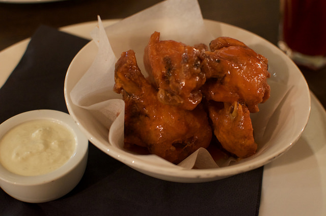 Chicken wings at VOC - review