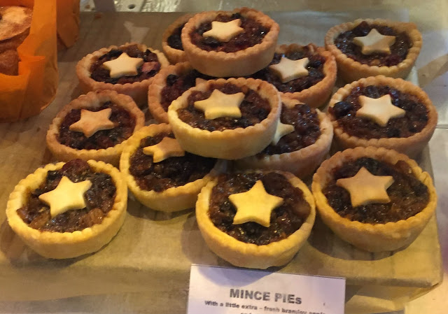 Mince Pies at Borough Market Christmas