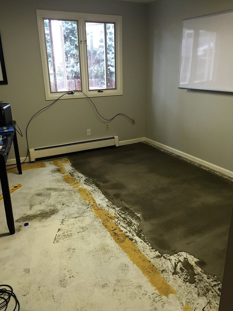 Leveling the floors to install flooring