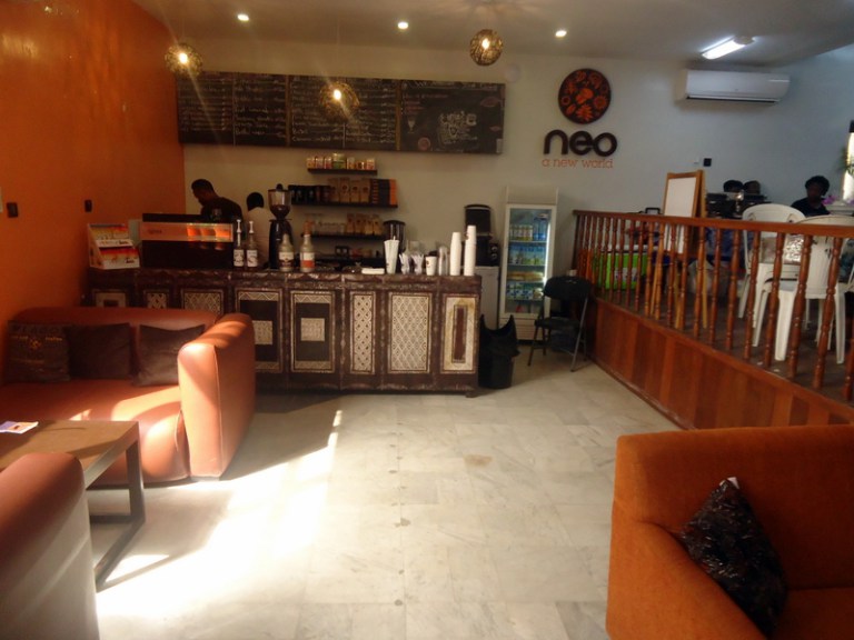 Cafe Neo, Agoro Odiyan, VI.  