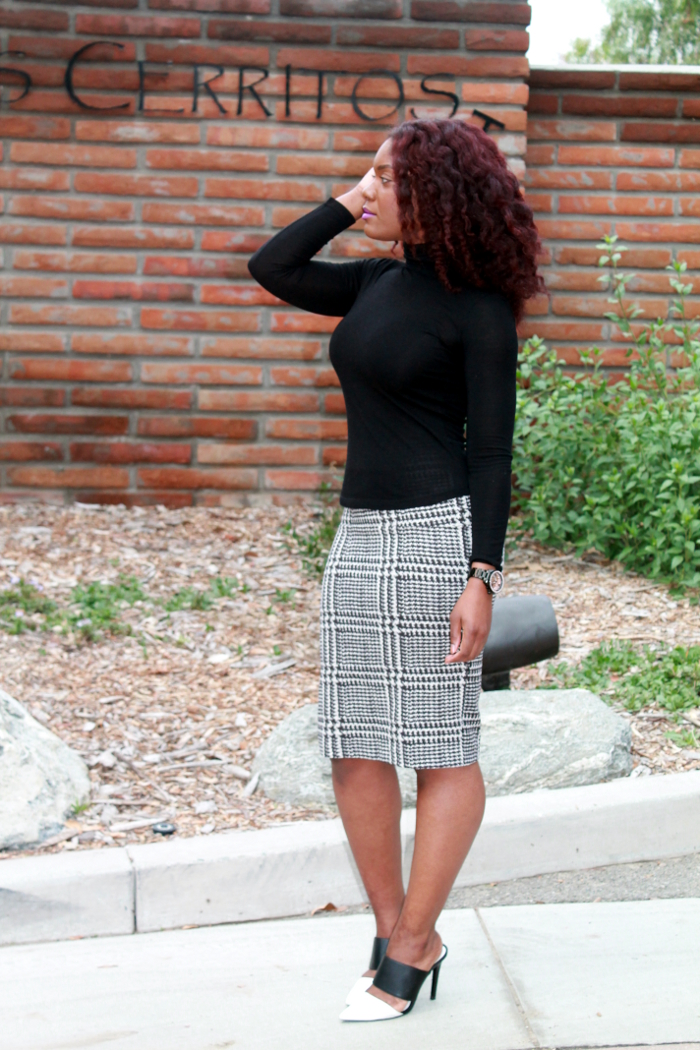 Outfit Of The Day: Black Turtleneck & Houndstooth Skirt — Arteresa Lynn