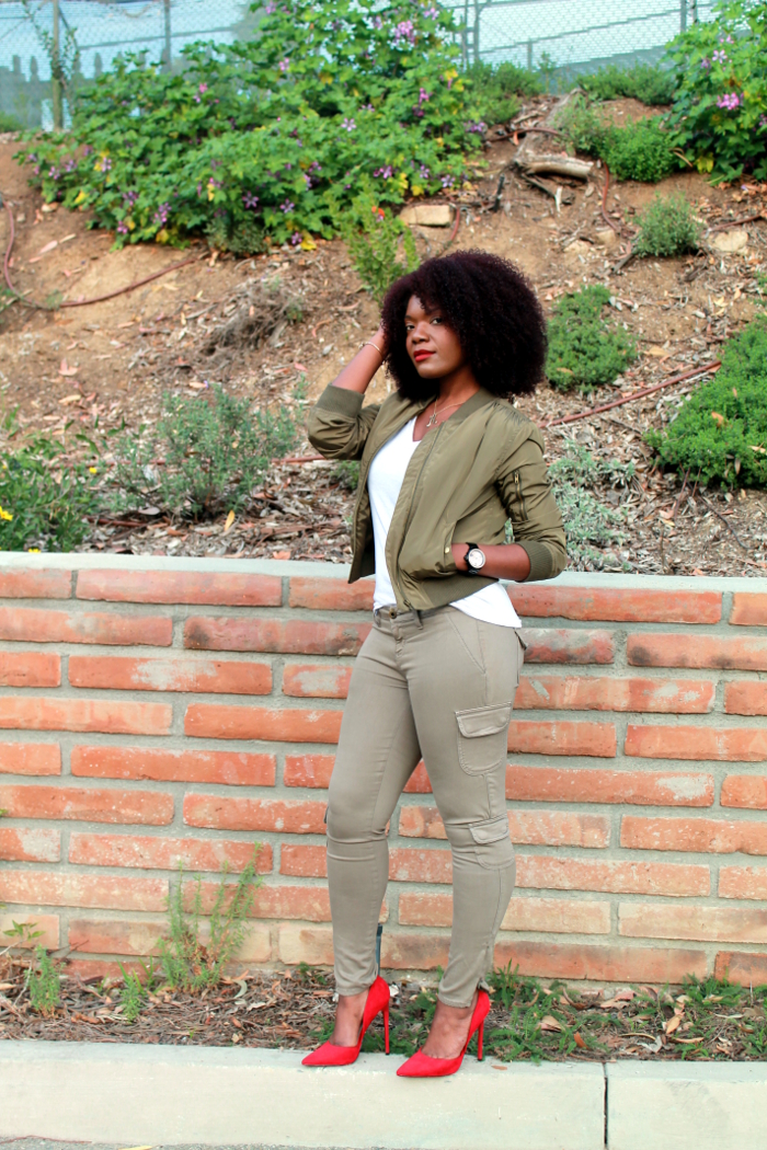 Outfit Of The Day: Olive Green Bomber Jacket & Cargo Pants — Arteresa Lynn