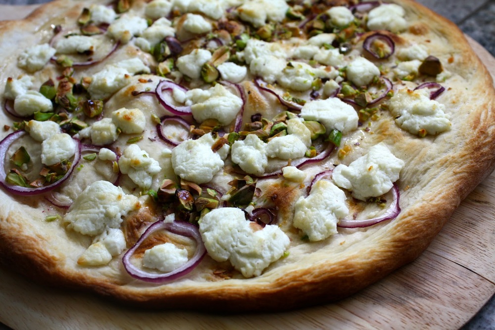Tarry Lodge Inspired Pizza: Goat Cheese, Pistachio and Truffled Honey —  WALLTAWK