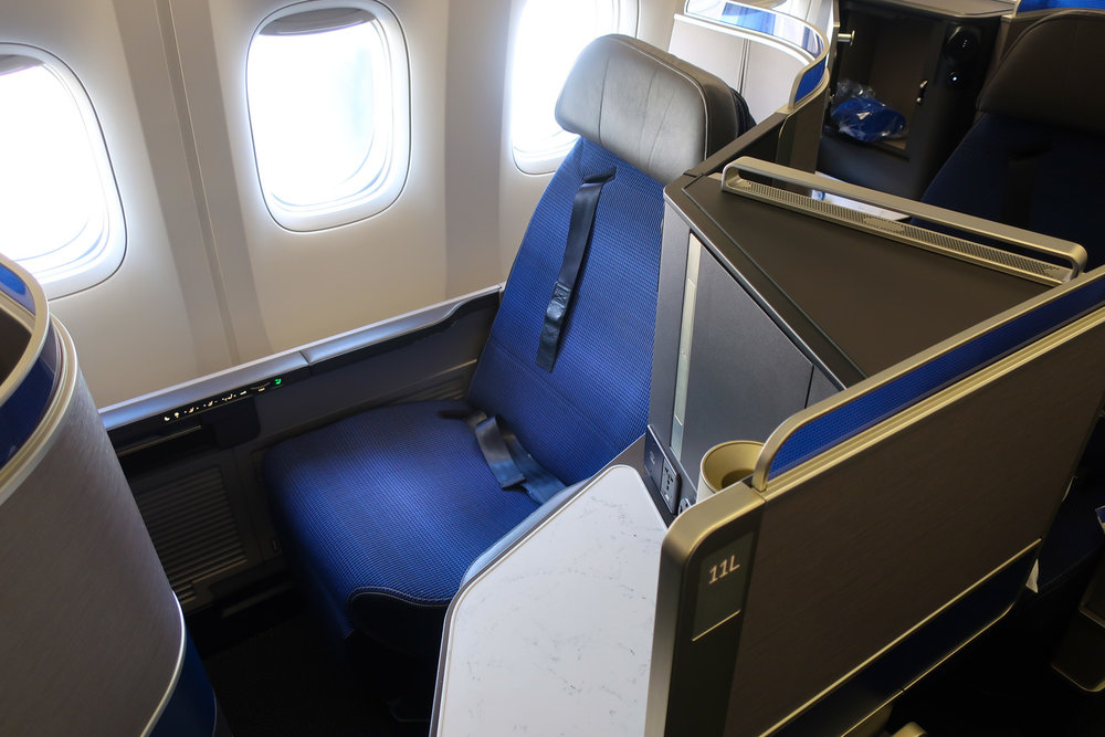 United Airlines Polaris Business Class Review New Seating