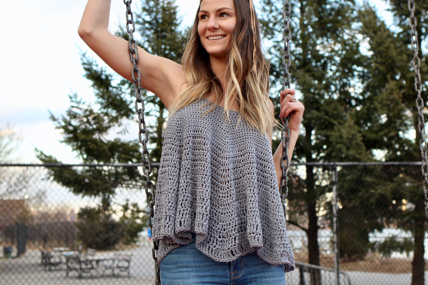 Flower Child Circle Tank Pattern — Two of Wands