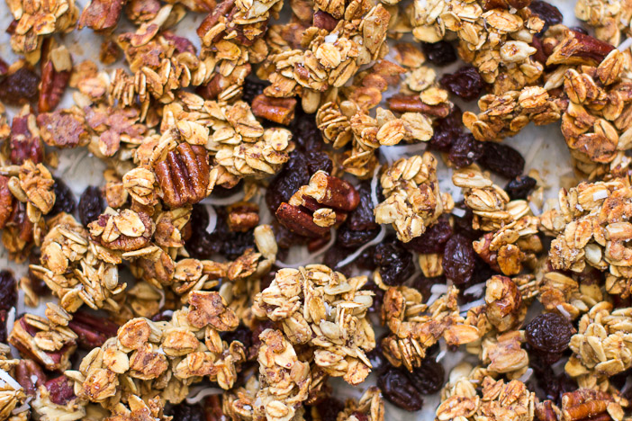 Maple Pecan Cluster Granola | ediblesoundbites.com