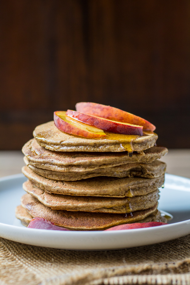 Protein Pancakes | ediblesoundbites.com