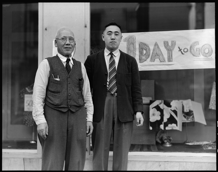  San Francisco, California. Dave Tatsuno and his father, merchants of Japanese ancestry in San Francisco prior to evacuation. 