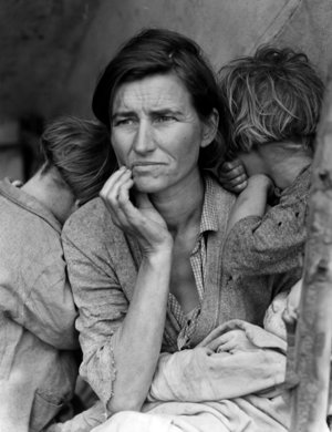 Dorothea Lange's Migrant Mother photograph from 1936