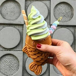 Review: Taiyaki's Fish-Shaped Ice Cream Cones