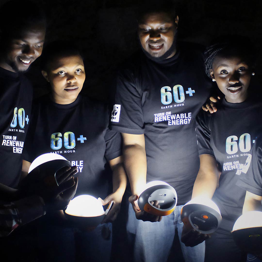 Barefoot Go: Portable Solar Light + Charger | Idustrial Design + Engineering Project Case Study