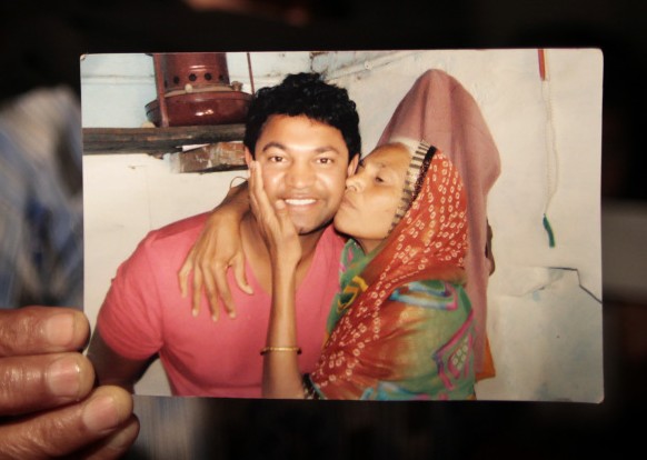 Saroo Brierley reunited with his mother in 2011. Photo courtesy ofhttp://saroobrierley.com/