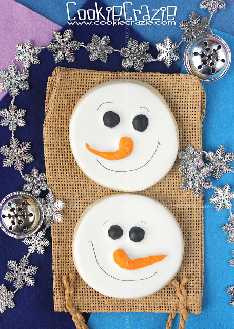 /www.cookiecrazie.com//2016/01/snowman-cookies-tutorial.html