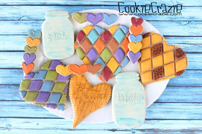 /www.cookiecrazie.com//2015/11/grateful-hearts-cookie-collection.html