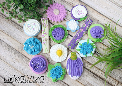 /www.cookiecrazie.com//2015/08/edible-clay-flowers-tutorial.html