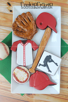 /www.cookiecrazie.com//2015/08/jakes-baseball-cookie-collection.html
