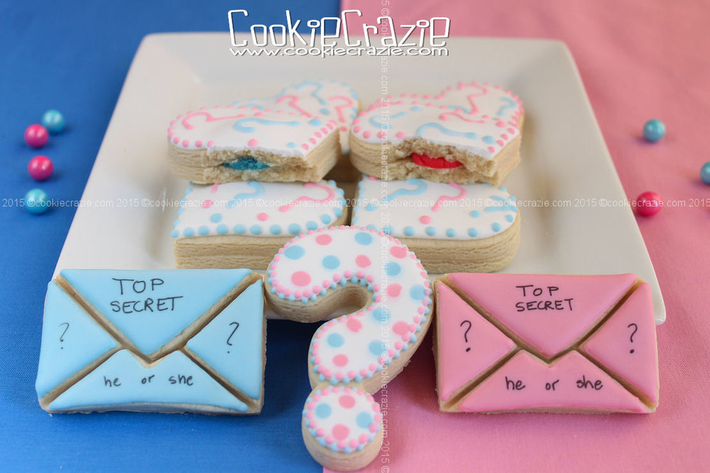 /www.cookiecrazie.com//2015/04/baby-gender-reveal-heart-cookies.html