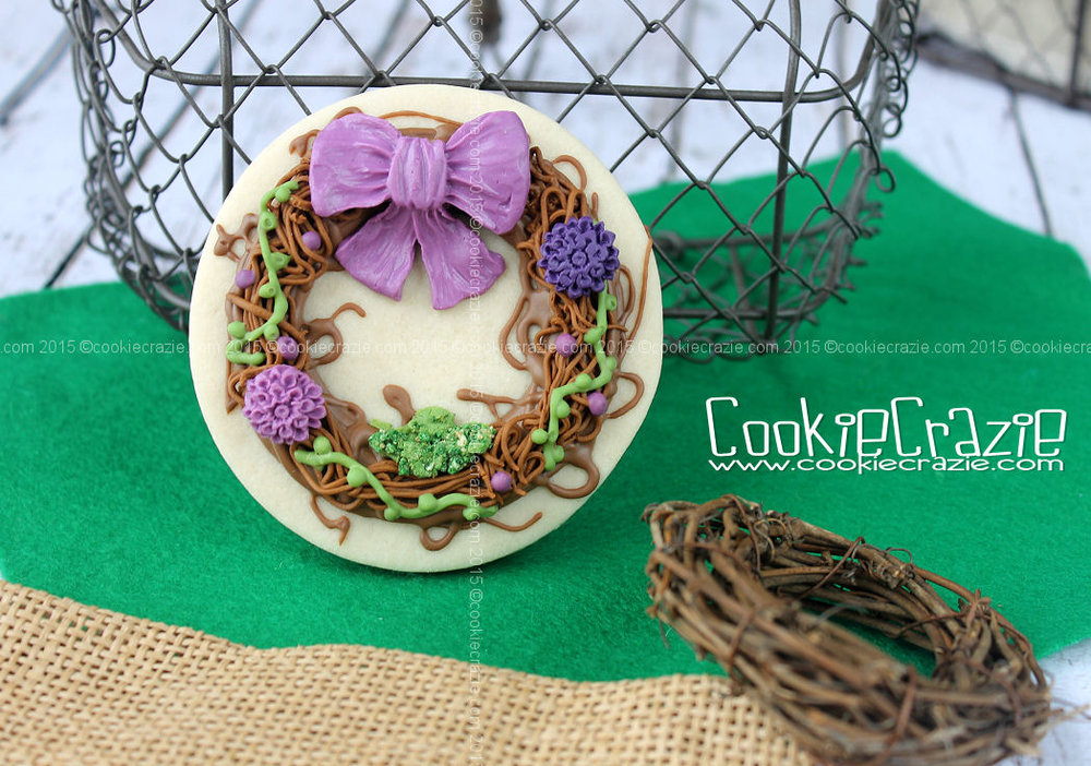 /www.cookiecrazie.com//2015/03/grapevine-wreath-cookie-tutorial.html