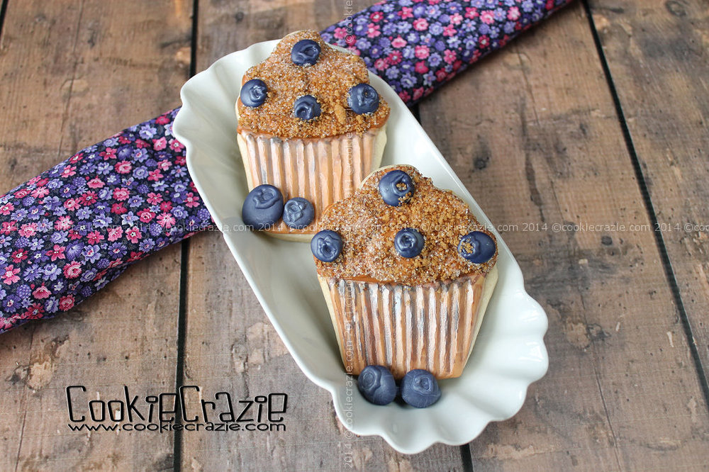 /www.cookiecrazie.com//2014/08/blueberry-muffin-cookies-tutorial.html