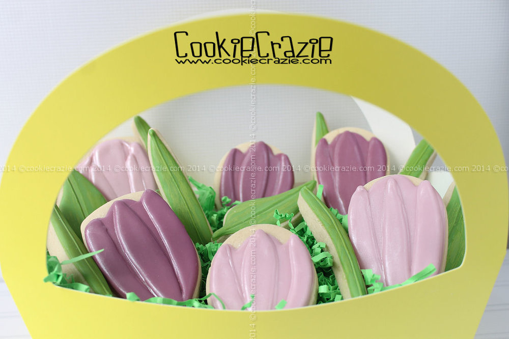 /www.cookiecrazie.com//2014/04/tulip-cookies-tutorial.html