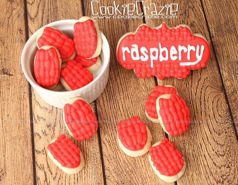 /www.cookiecrazie.com//2014/03/raspberry-cookies-tutorial.html