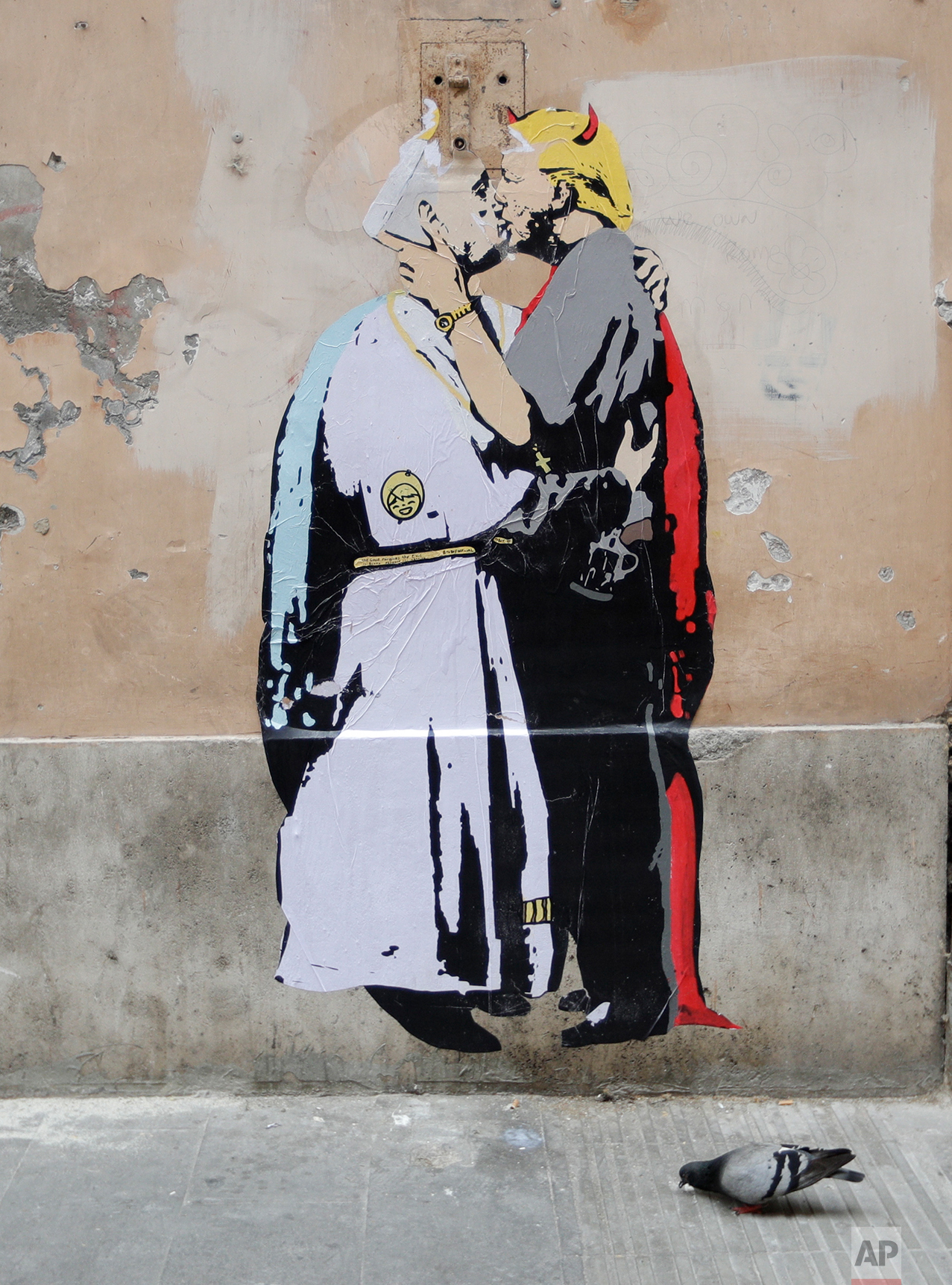 Vatican Trump Kiss