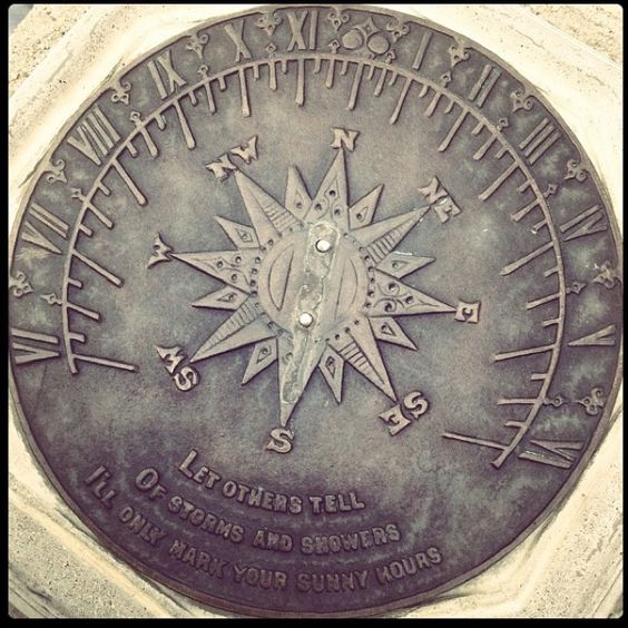 sundial mottoes
