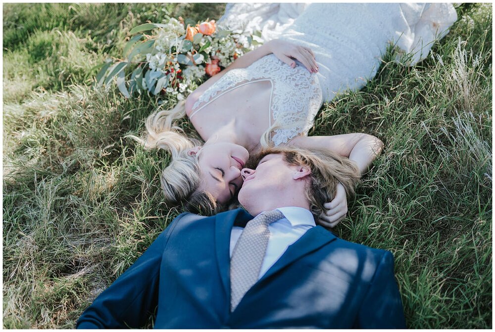 elvis-chapel-knoxville-elopement-adventure-spring-bridals-summer-wedding-look-for-the-light-photo-video