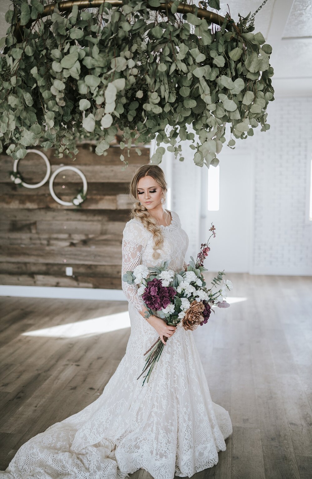 wedding_greenery_southern_bouquet_large_arragement_bride_bridal_romantic_knoxville_asheville_north_carolina