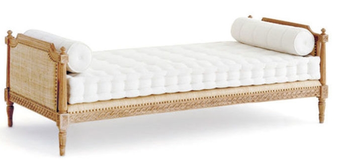 3. Hamish Daybed