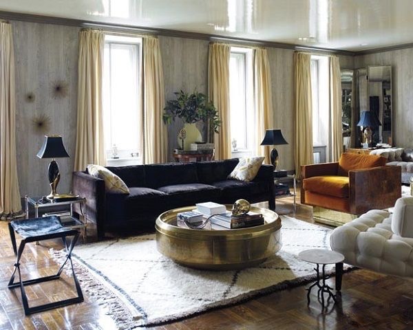  New York stylist Jackie Astier included a Baughman sofa in her Upper East Side apartment. photo: Eric Piasecki. 