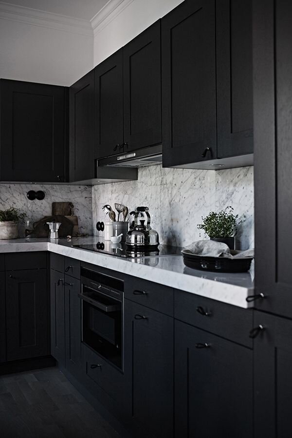 Design Trends We Love - Resource Blog | Kingdom Construction and Remodel - 31+Black+Kitchen+Ideas+for+the+Bold%2C+Modern+Home+%23darkkitchencabinets+Stylish+Ways+to+Decorate+dark+kitchen+cabinets+color+schemes+on+this+favorite+site