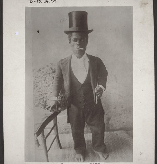 A photo from 1889: a Cameroonese dwarf.