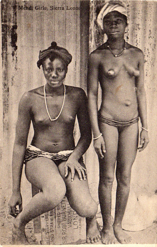 Mendi girls in Sierra Leone.
