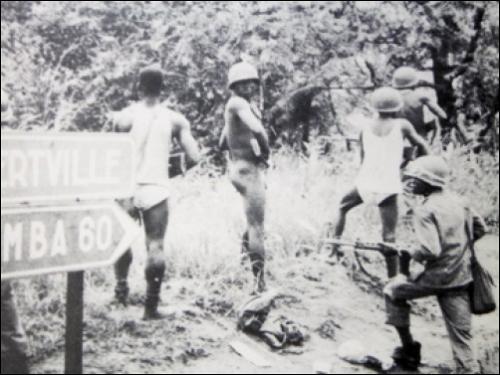Congolese soldiers during the Katanga Revolt (1960). (Press photo)  