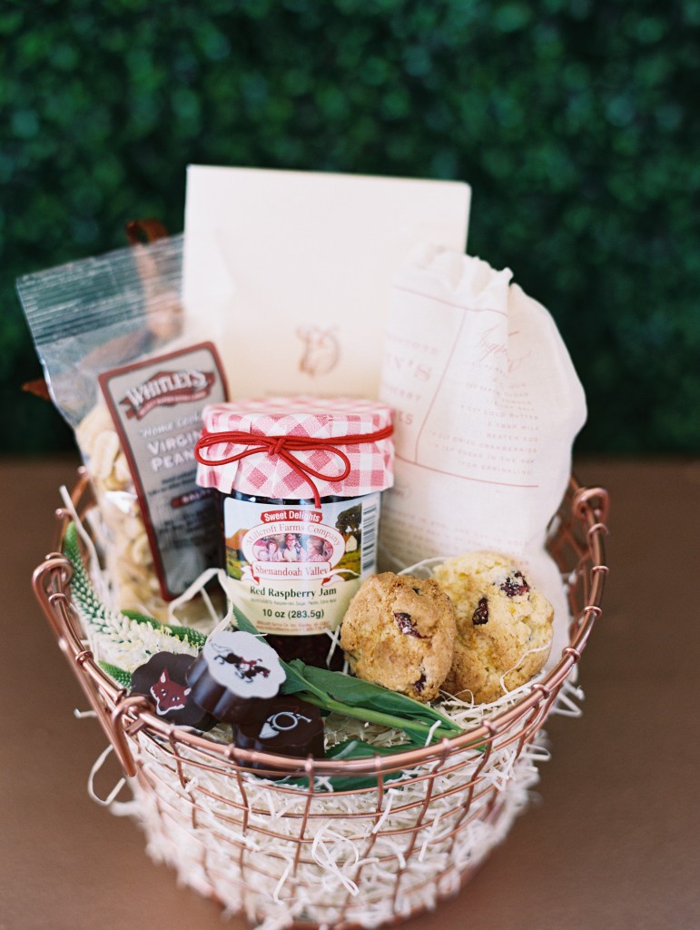 warm welcome: how to create the most fabulous welcome baskets for
