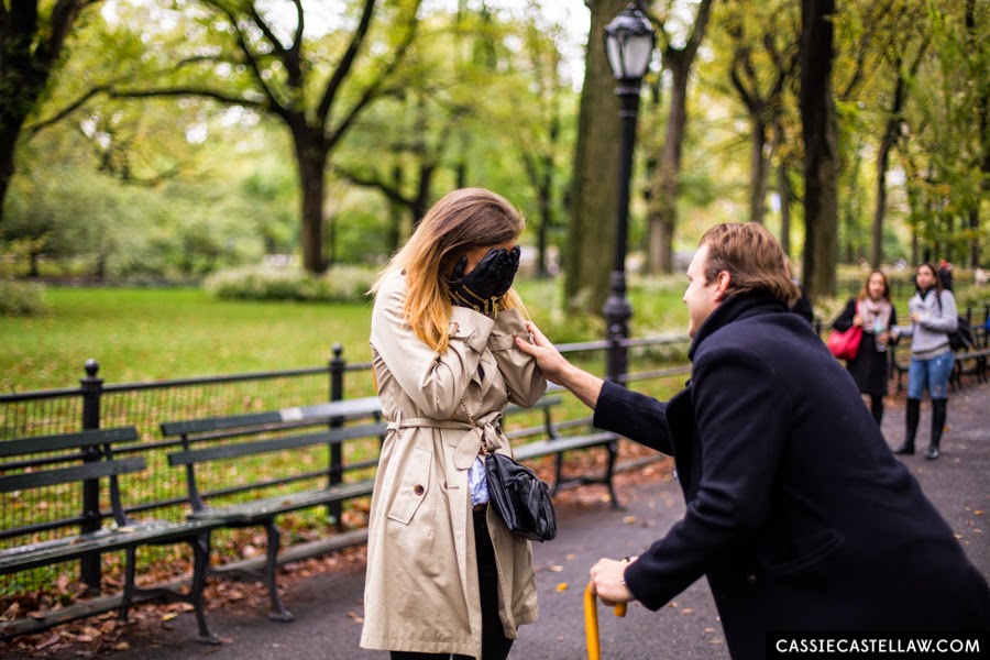 Central Park October Surprise Proposal + Engagement Portraits - www.cassiecastellaw.com