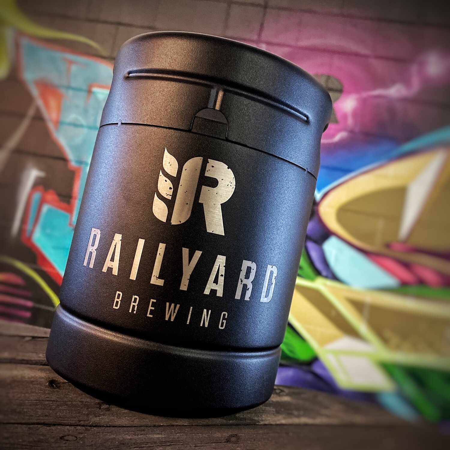 RAILYARD 64oz LIMITED BLACK STAINLESS STEEL GROWLER w/FILL  Railyard Brewing | Calgary Craft Brewery